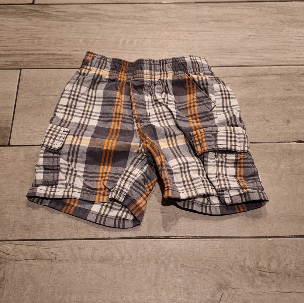 🐣Osh Kosh plaid toddler shorts🦋🐯🐠🍬🍿🍕🐬